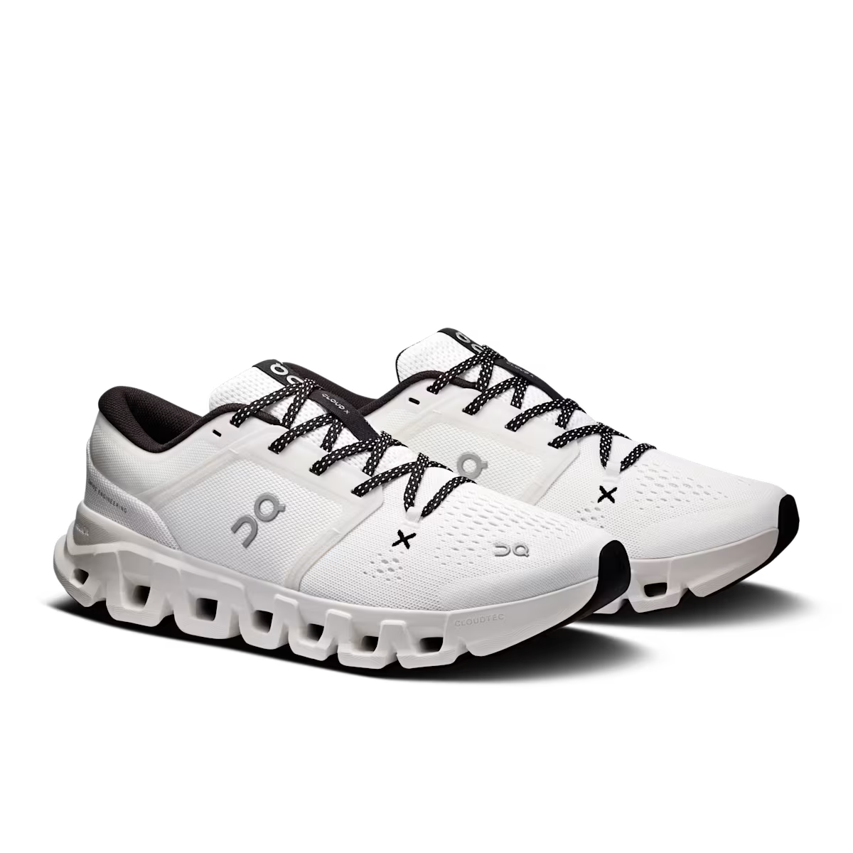 Women's On Running Cloud X 5 in White/Black