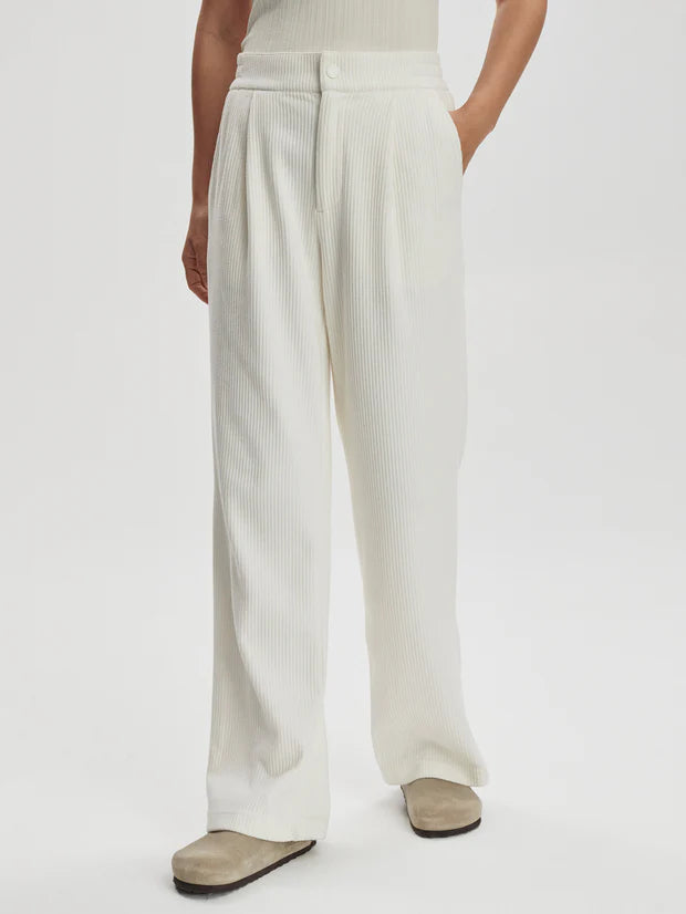 Varley Aberdeen Straight Leg Pant Egret 29in or 31.5in