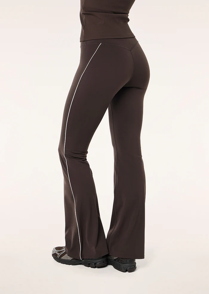P.E. Nation Preview Piping Legging in Coffee