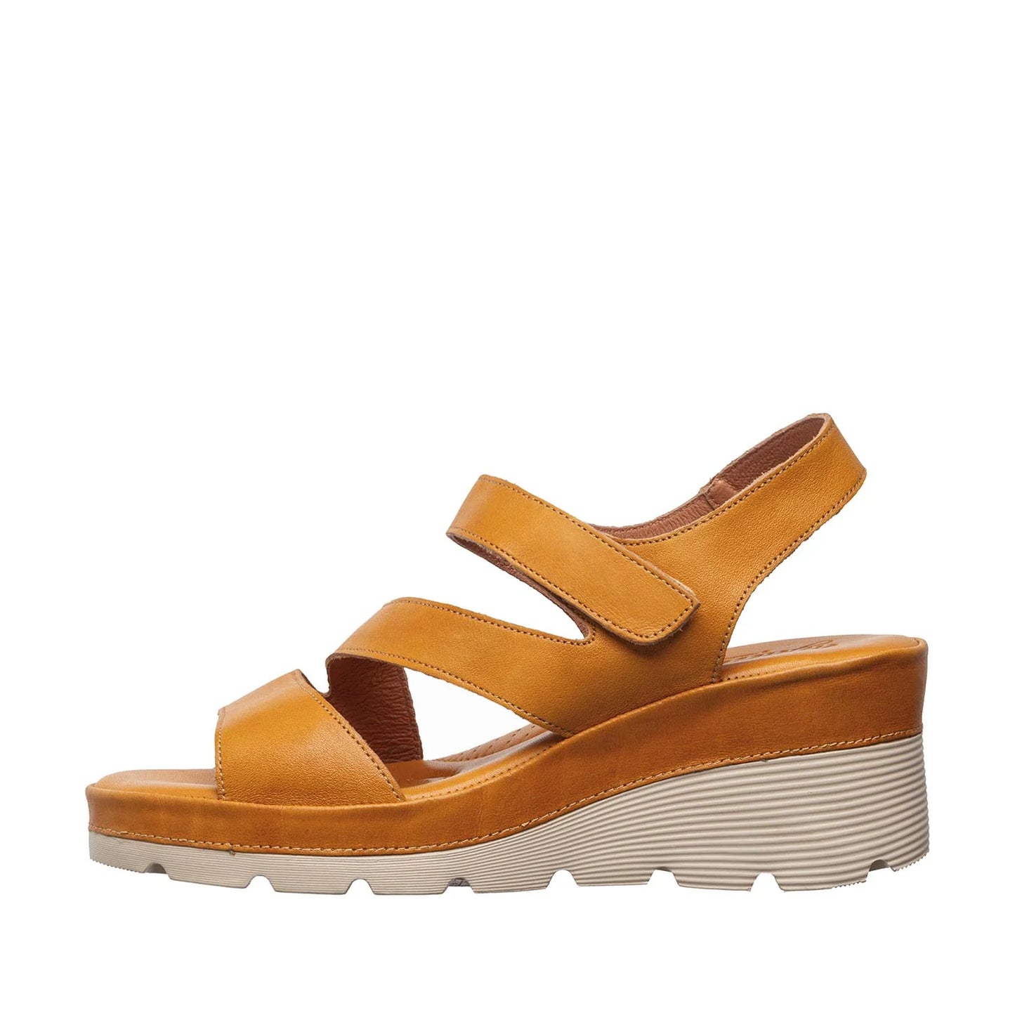 Antelope Jayce Wedge in Tan