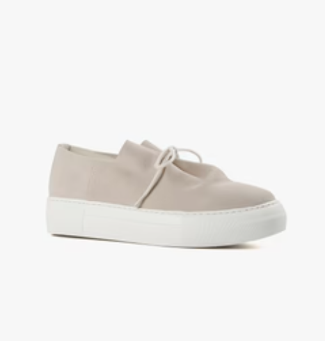 All Black Gathered Sneakers Taupe