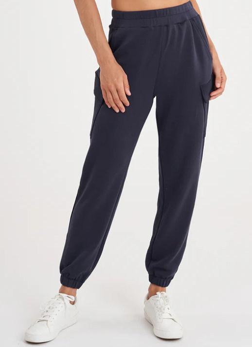 Thrive Societe Ultralux Straight Jogger Carbon