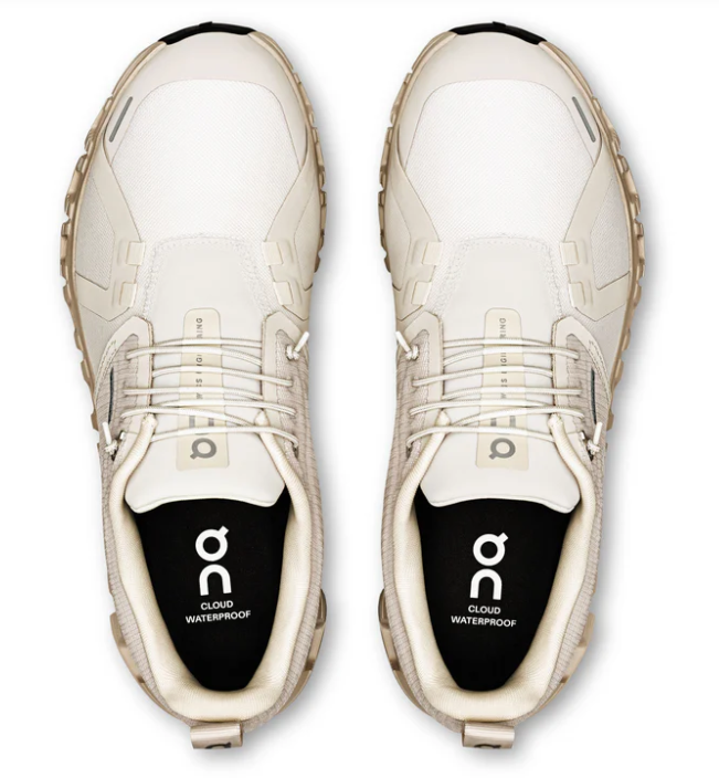 Women's On Running Cloud 6 Waterproof Pearl/Cream
