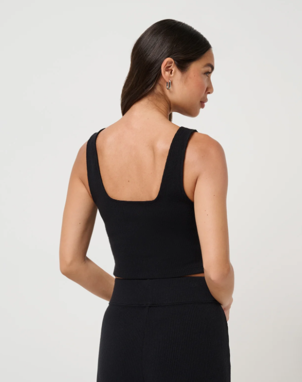 Travis Mathew Women's Evening Retreat Tank Black