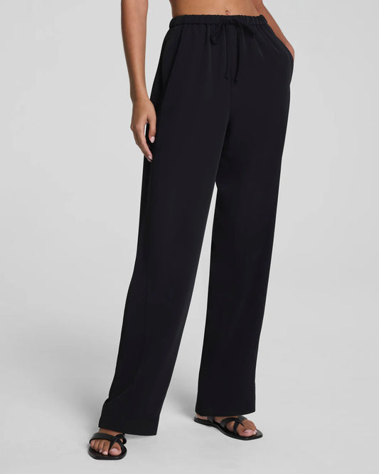 SPANX® CarryOn Straight Leg Pant Black