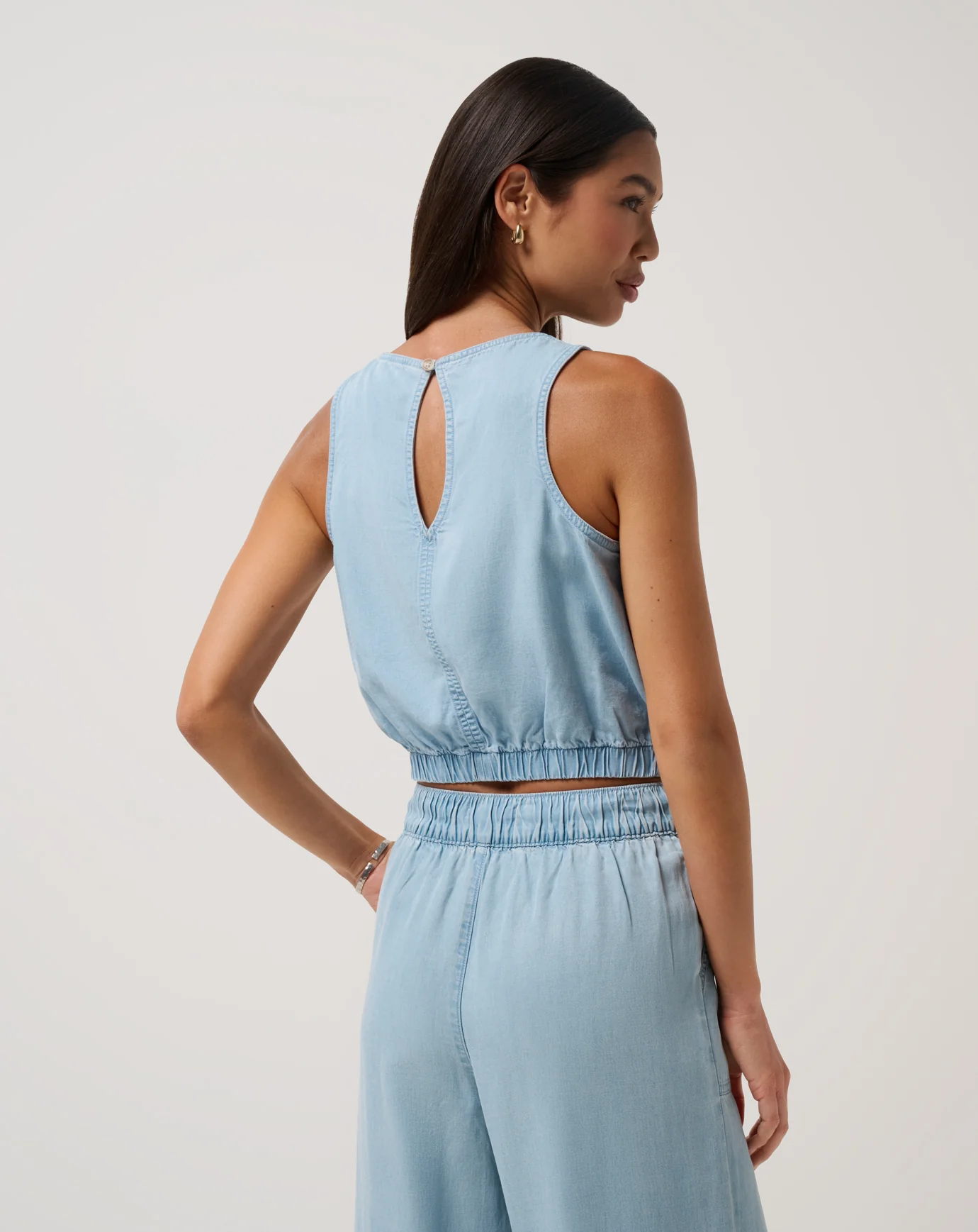 Travis Mathew Women's Chambray  Ruched Tank