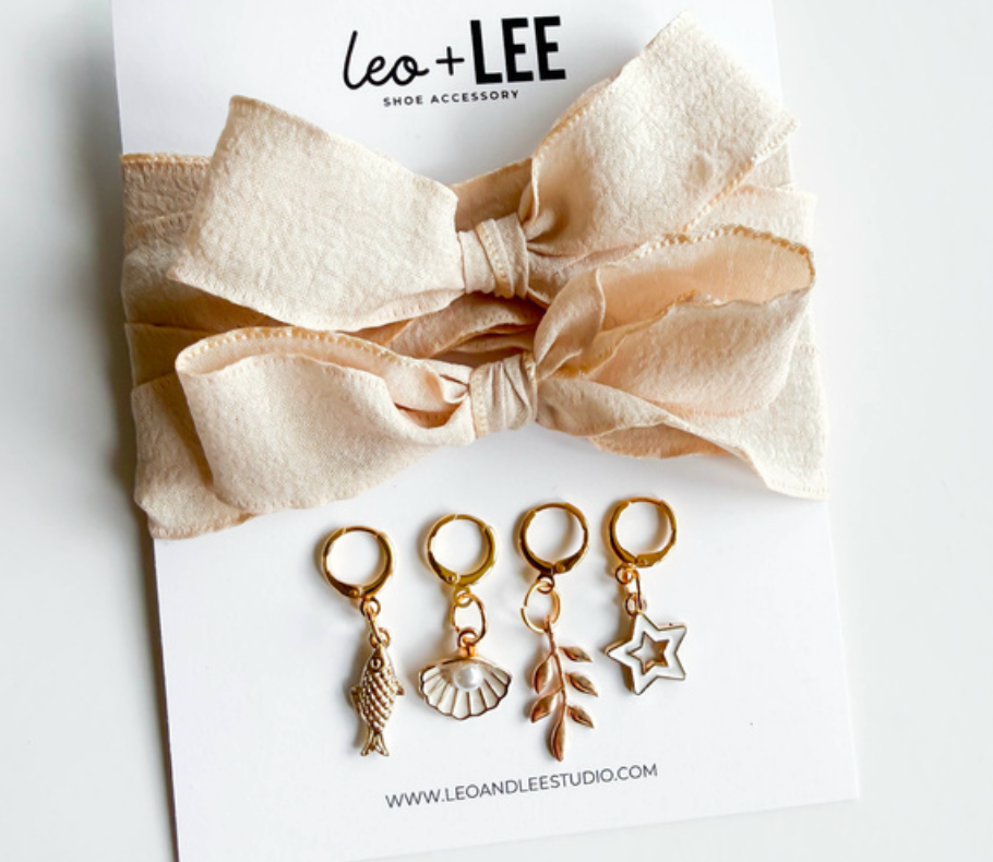 Leo and Lee Studios Curly Lace Sets Shoelace & Charms Pack