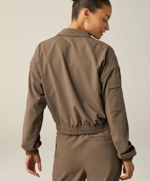 Beyond Yoga Status Jacket Dune