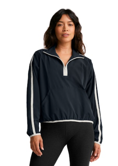 Beyond Yoga Course Contrast Half Zip Pullover Navy/White