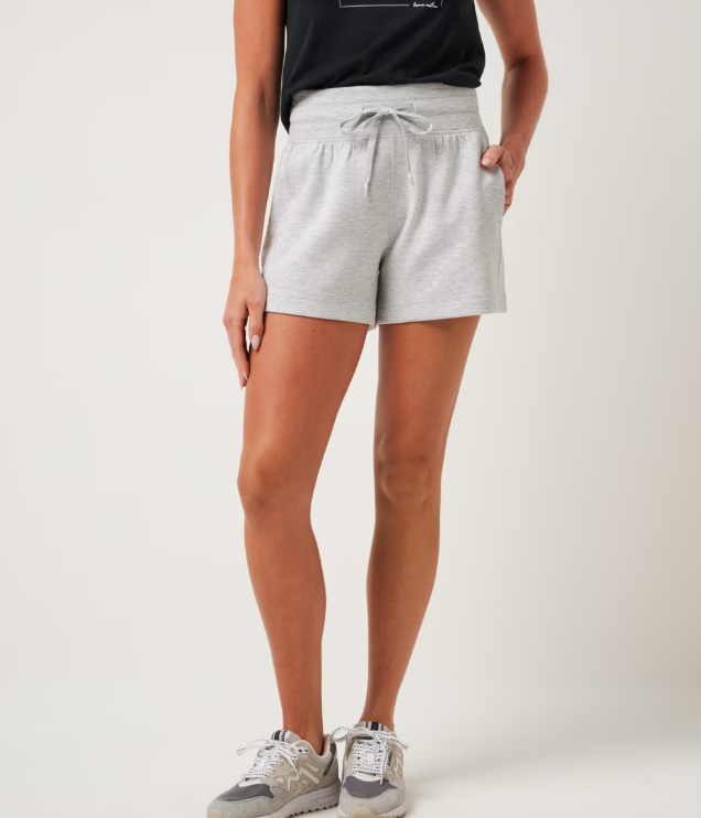 Travis Mathew Skyloft Tie Short Heather Light Grey