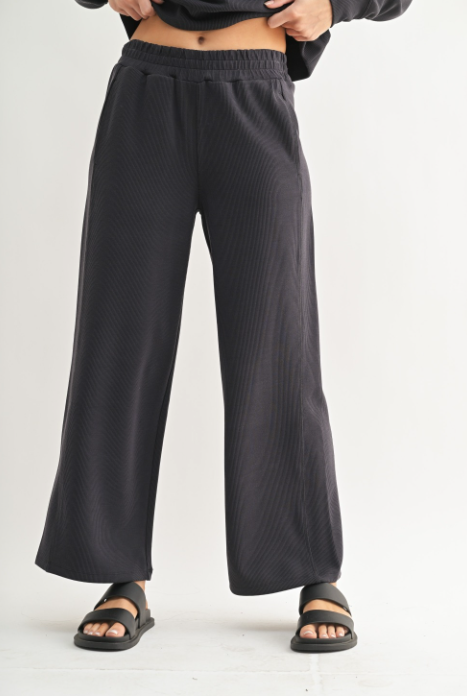 Sweet Soles Luxe Sand Wash Rib Wide-Leg Pants Black'