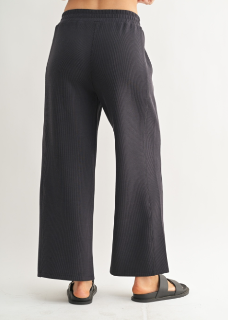 Sweet Soles Luxe Sand Wash Rib Wide-Leg Pants Black'