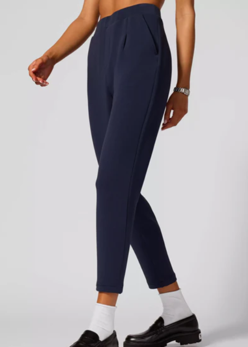 MPG  Women's Dreamweave Sneaky Sweatpant Navy Blue