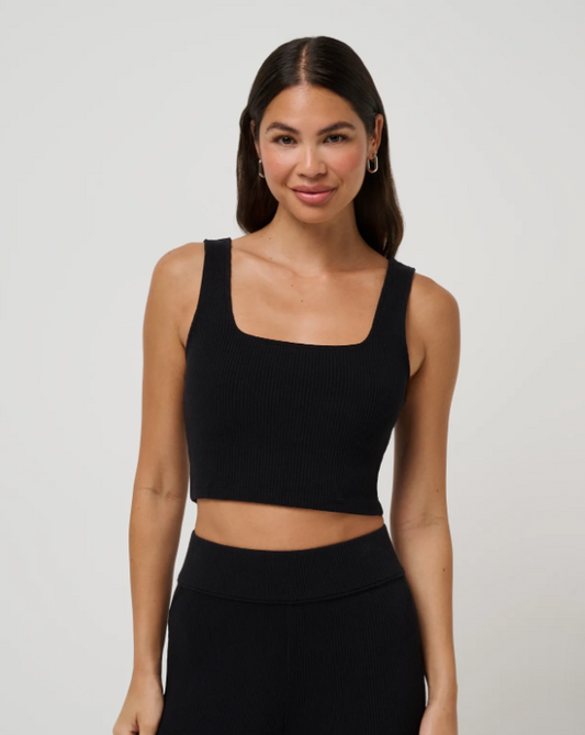 Travis Mathew Women's Evening Retreat Tank Black