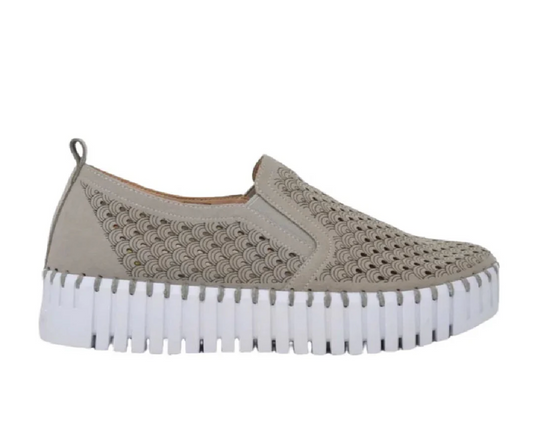 Ilse Jacobsen Tulip 141 Platform Atmosphere